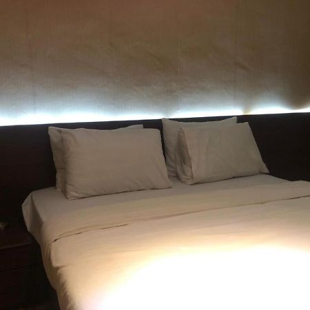 Hotel Aruni Ancol Giacarta Esterno foto