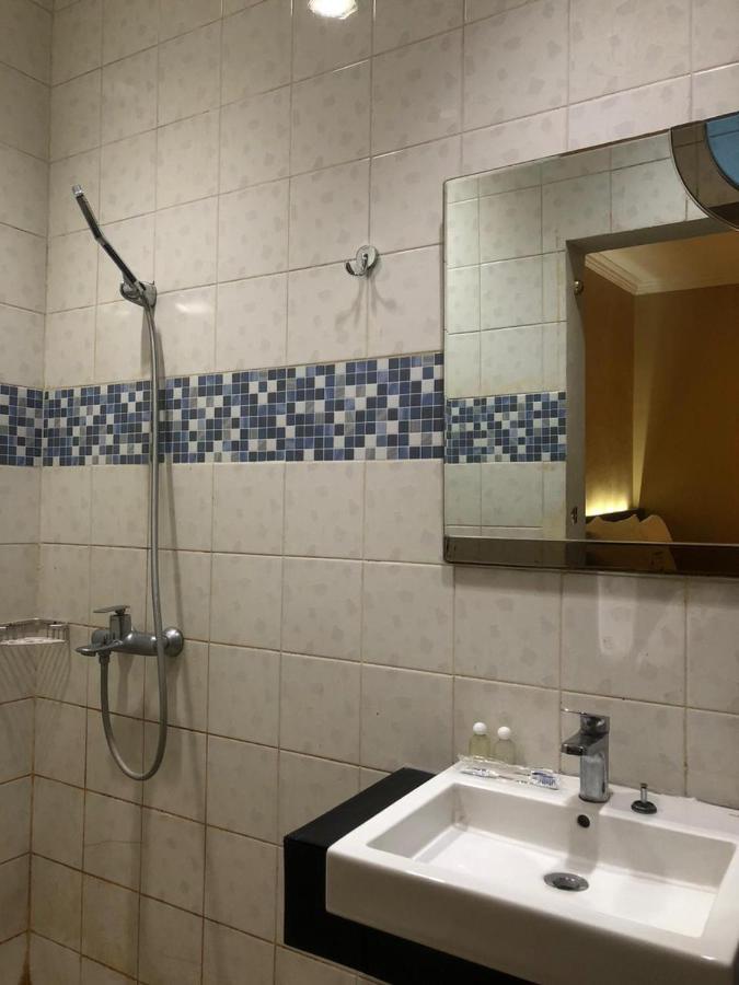 Hotel Aruni Ancol Giacarta Esterno foto