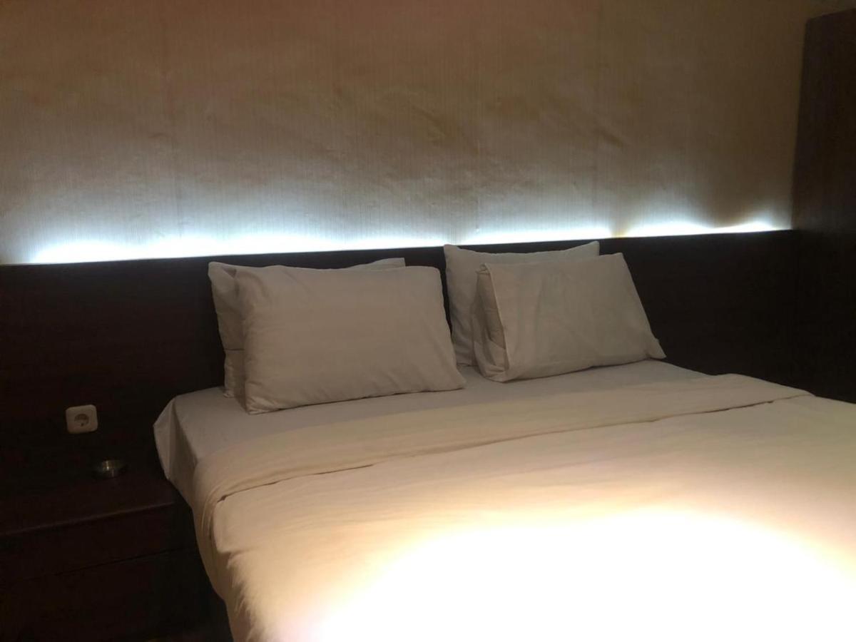 Hotel Aruni Ancol Giacarta Esterno foto