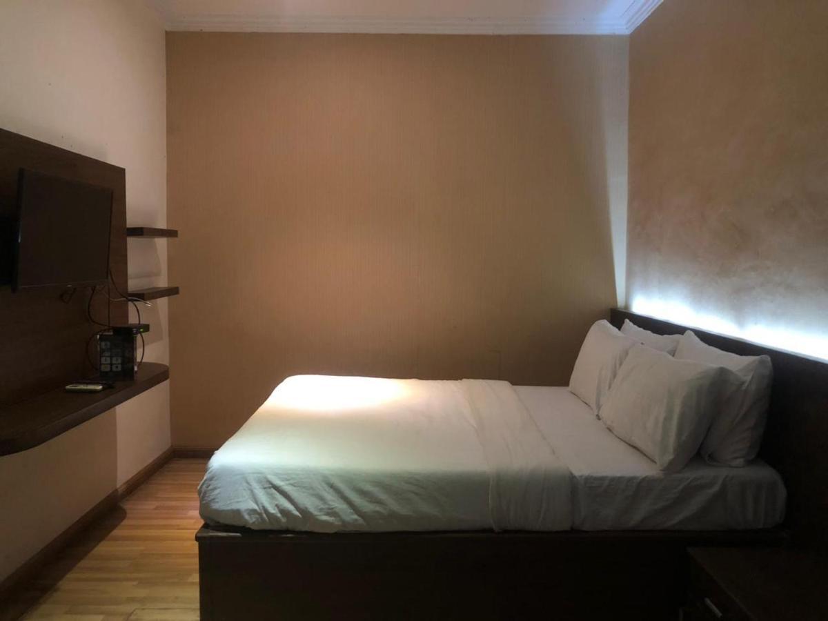 Hotel Aruni Ancol Giacarta Esterno foto